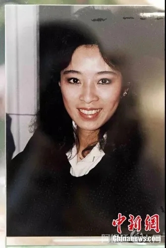 资料图:邓月薇生前照片。 资料图:邓月薇生前照片。