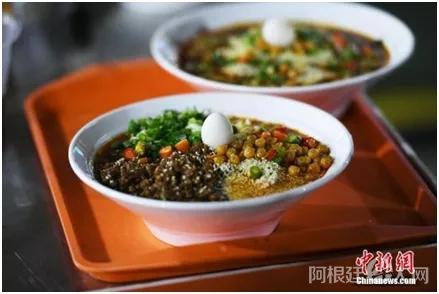 资料图:重庆小面。陈超摄
资料图:重庆小面。陈超摄