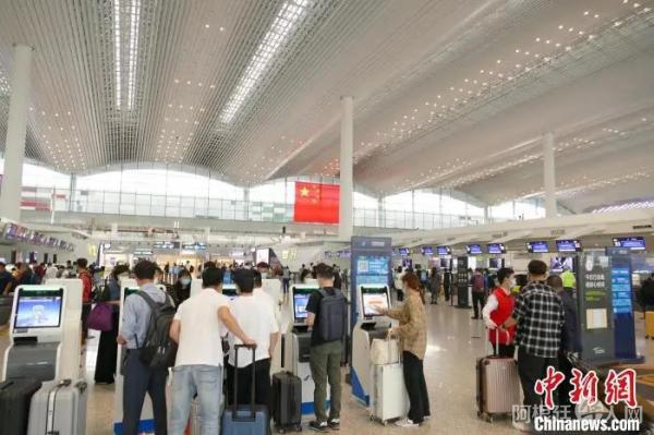 资料图：广州白云机场 白云机场供图