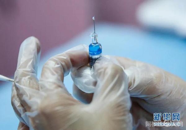 资料图：一支流感疫苗的“蛋”生 新华社记者 张玉薇 摄