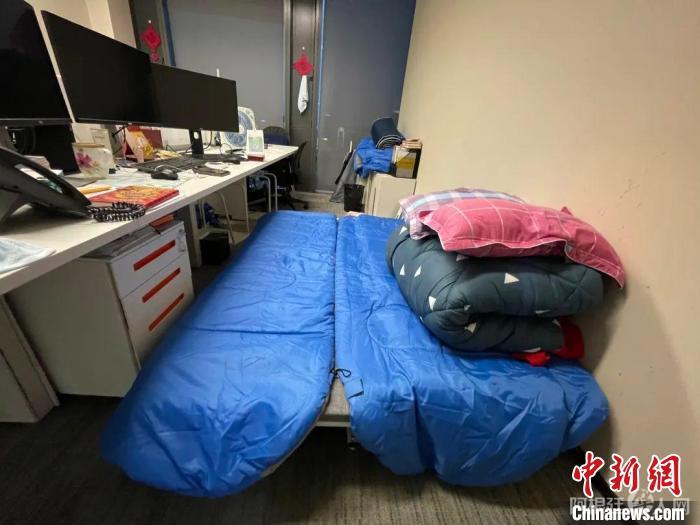 华泰证券(上海)资产管理有限公司办公室一角。华泰证券(上海)资产管理有限公司供图
华泰证券(上海)资产管理有限公司办公室一角。华泰证券(上海)资产管理有限公司供图