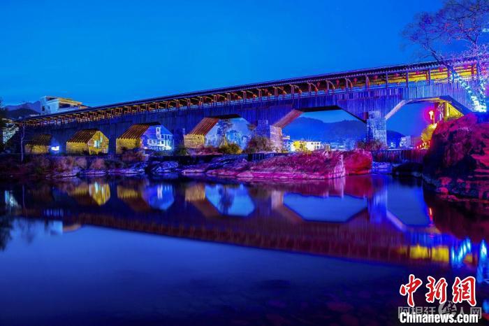 万安桥，摄于2018年4月。　缪福森 摄