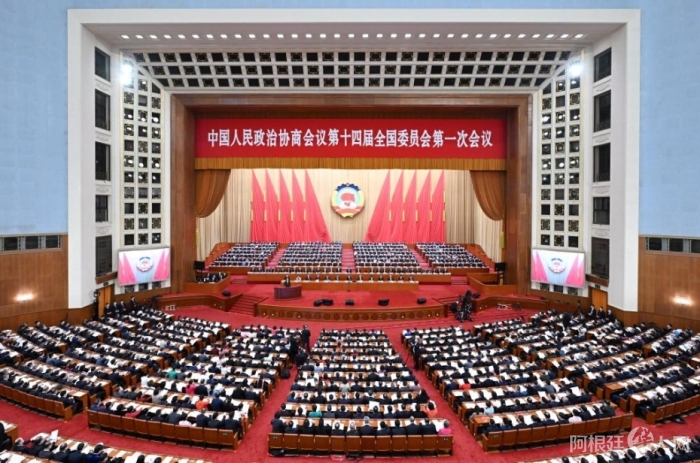 3月4日，中国人民政治协商会议第十四届全国委员会第一次会议在北京人民大会堂开幕。
新华社记者 翟健岚 摄