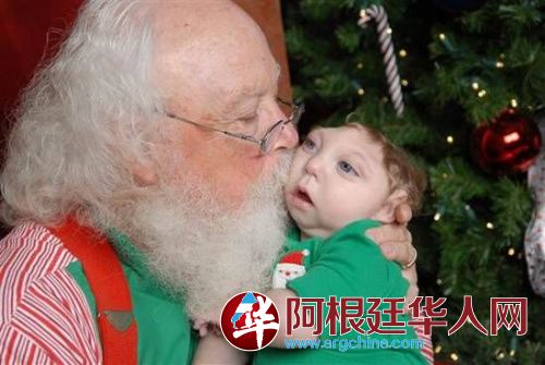 美国无脑婴儿将迎第一个圣诞节与圣诞老人拍照（图）