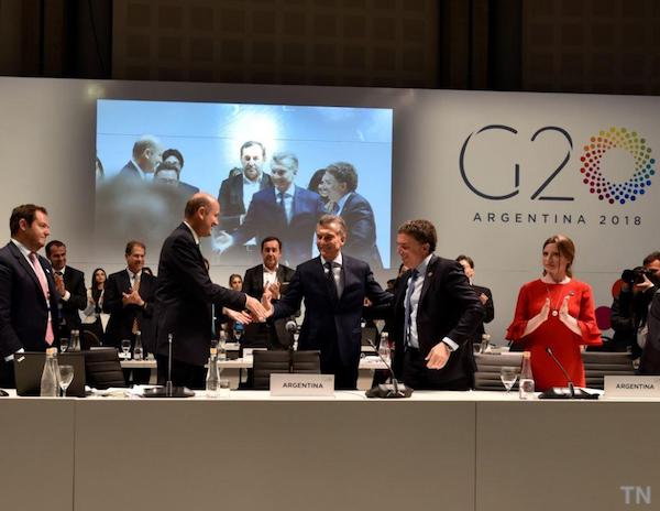 1521602941640358.jpg 21.jpg