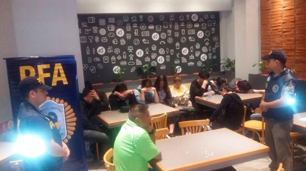 1524358888584608.jpg 41.jpg