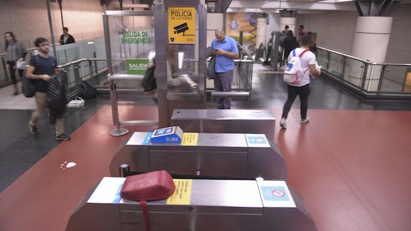 1526465571353500.jpg 21.jpg