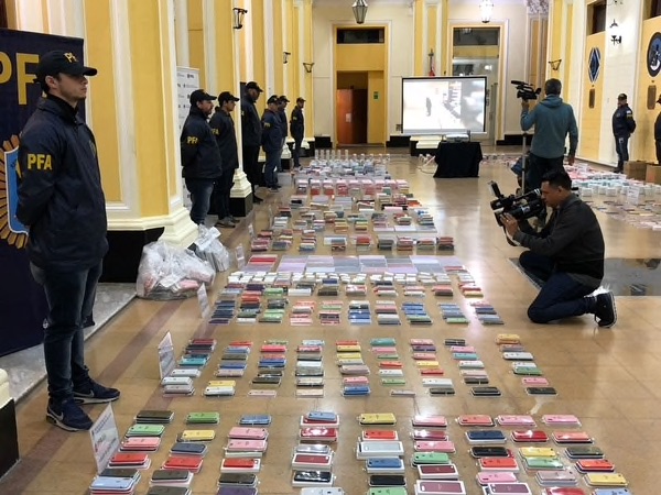 1527830297373437.jpg 33.jpg