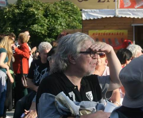 1530271941618342.png bbd56379a36b7dc909e16ea7da483775.png