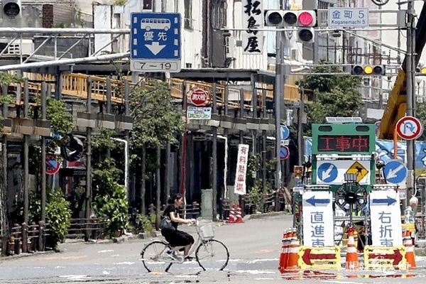 1532426504497408.jpg timg.jpg