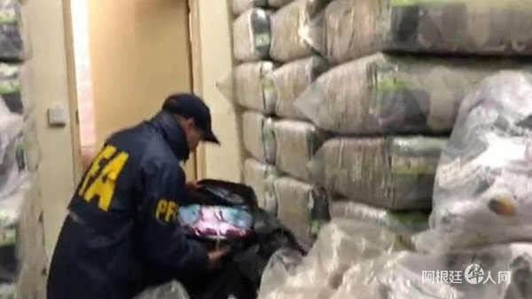 1532746354686622.jpg 63.jpg