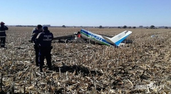 1534918227560021.jpg 31.jpg