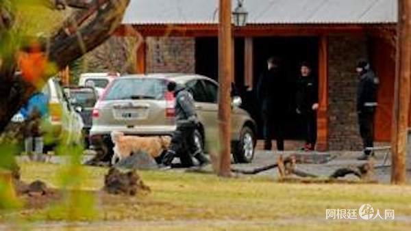 1535358864332716.jpg 33.jpg