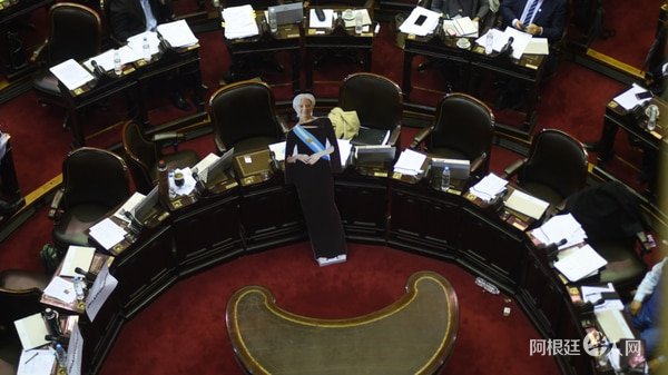 1540462661243670.jpg 54.jpg