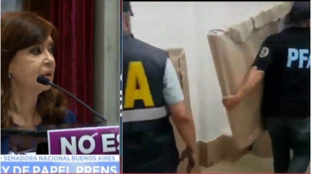 2876822978.jpg 21.jpg