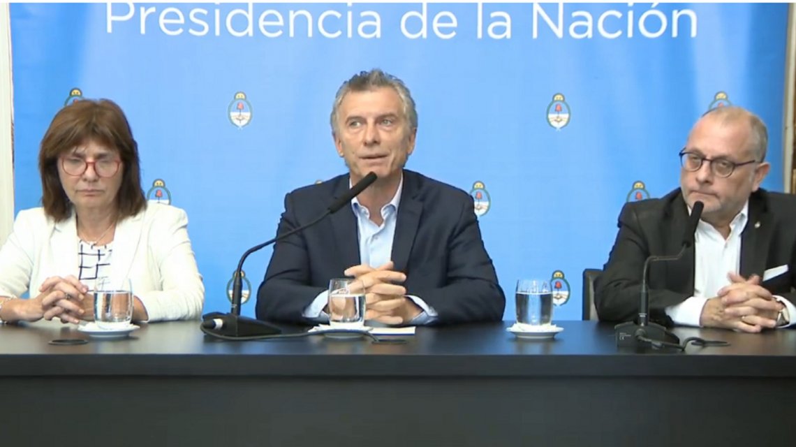 1883681569.jpg 31.jpg