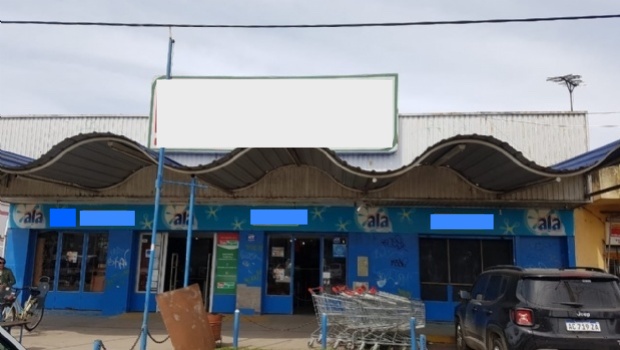 2393073843.jpg 21.jpg