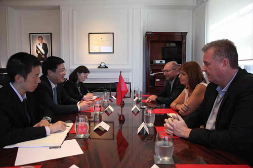 2071217369.jpg W020190219752143870356.jpg