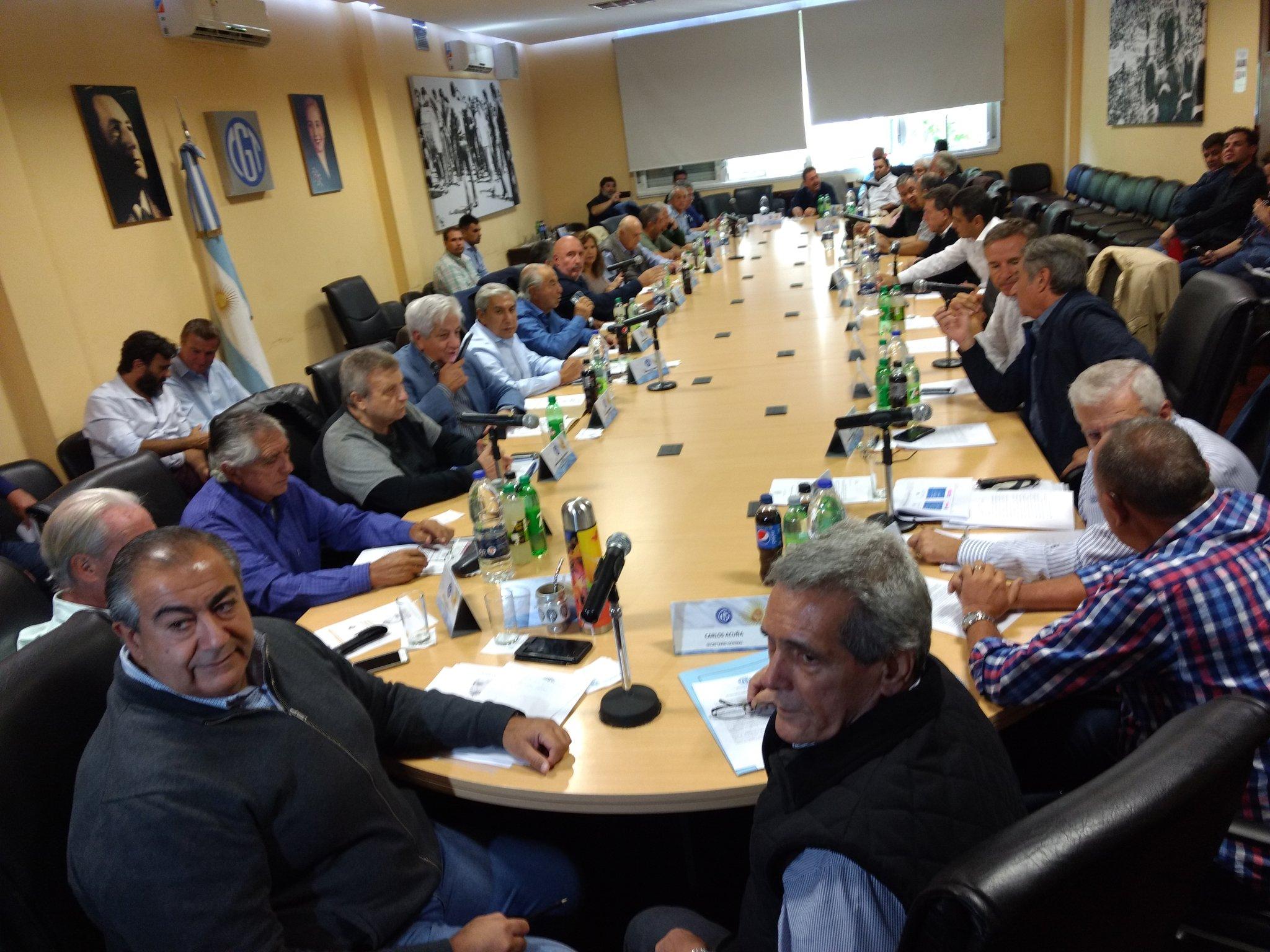 2219896180.jpg 41.jpg