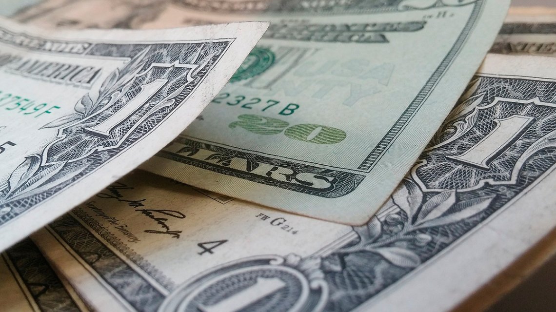 2351041204.jpg 11.jpg