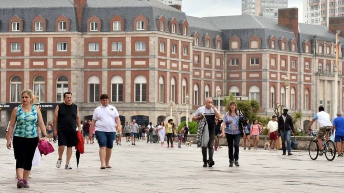 2228841900.jpg 11.jpg