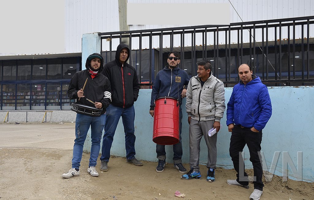 2854058732.jpg 5cc49f2b3c23b.jpg