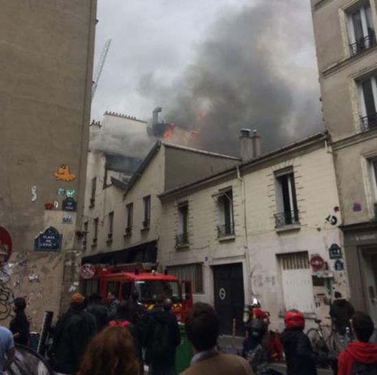 1076407930.jpg 6d867f2664c94bad8ebdefe91dcb4347.jpg