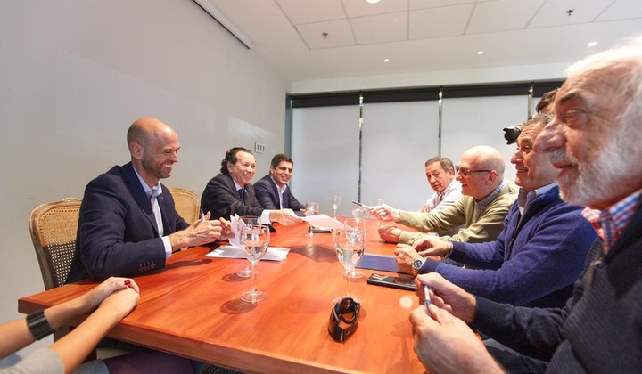 2568842981.jpg los-ministros-dietrich-y-sica___jiyD2pUlq_720x0__1.jpg