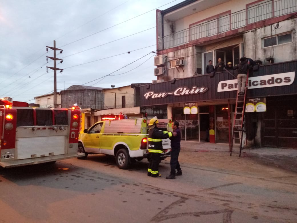 2892962623.jpg 22.jpg