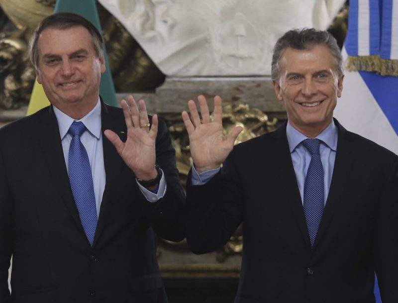 0868106611.jpg bolsonaro-y-macri-e1559901908785.jpg