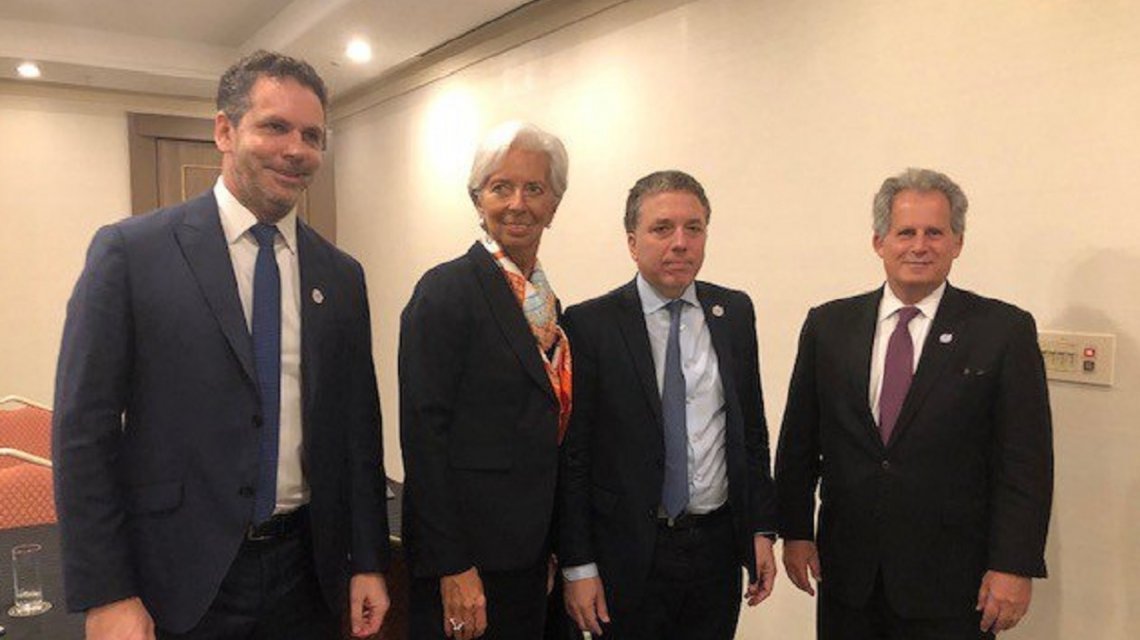 0980049738.jpg 0036705600.jpg