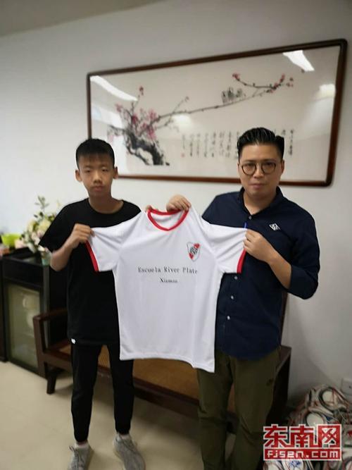 2584736311.jpg 微信图片_20190625035006.jpg