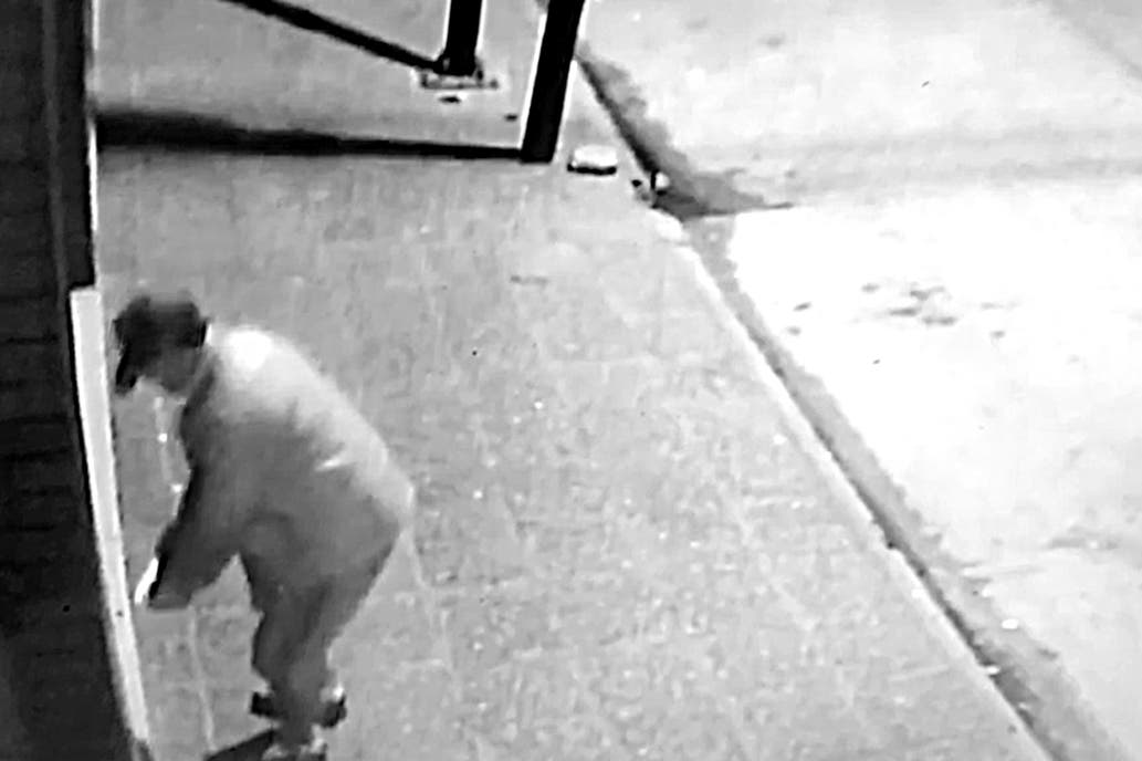 0438164281.jpg 51.jpg