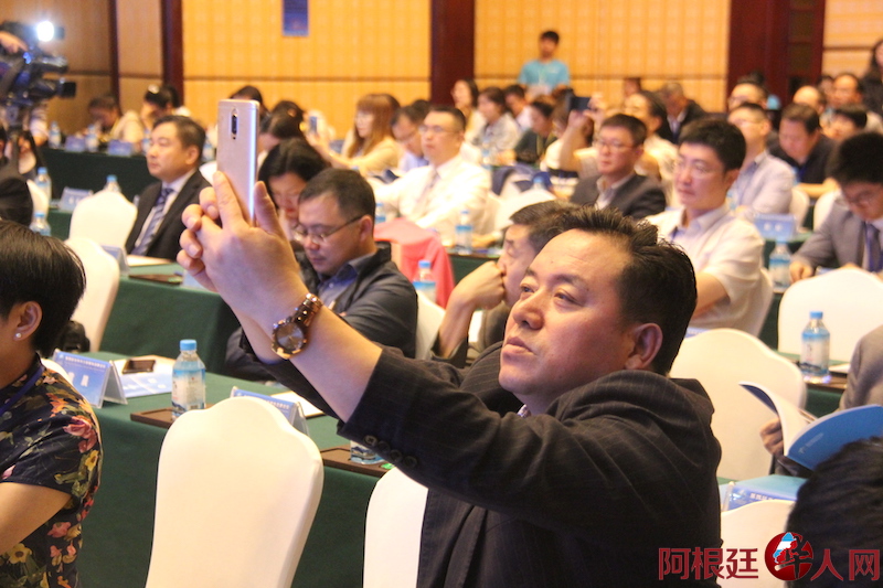 0942488863.jpg IMG_4917.JPG