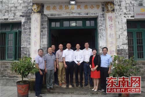 1318014874.jpg bc5ff41d3eb81e93f1f93e_small.jpg