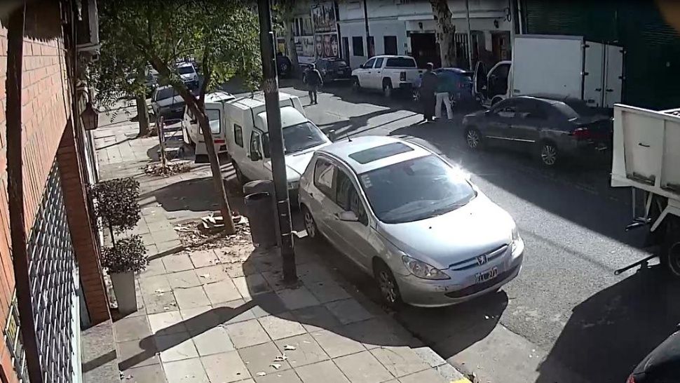 2581276765.jpg 11.jpg