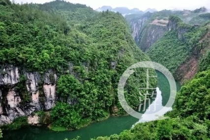 0536654543.jpg 2019%2F08%2F04%2Fd1b5c2ffbc43423bbc33cdc8b7623e56.jpg