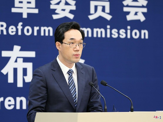 2128273395.jpg 2019%2F10%2F21%2F3e62366512a041229c1c3362a8f08c8a.jpg