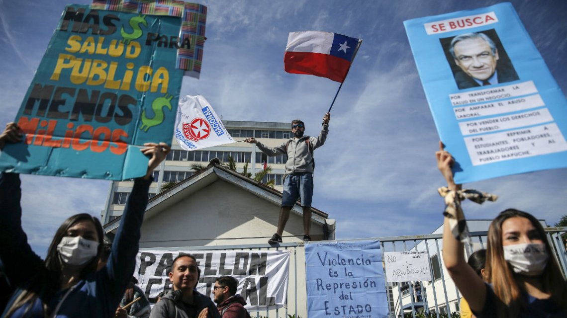 2377188332.jpg 0037083801.jpg