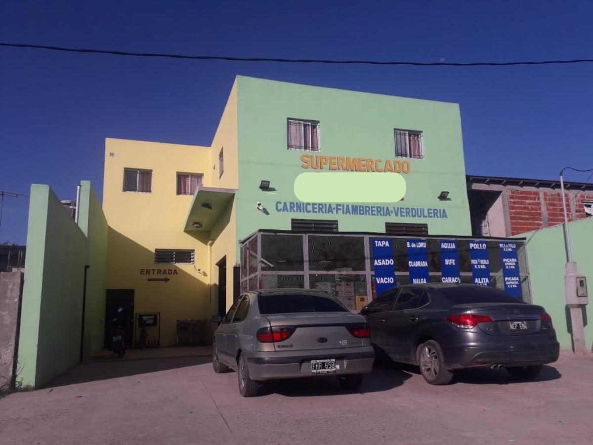 0948897575.jpg thumb-grande1573167042-b5190f2b-42ab-4ecb-8bba-1db8565bde5f.jpg