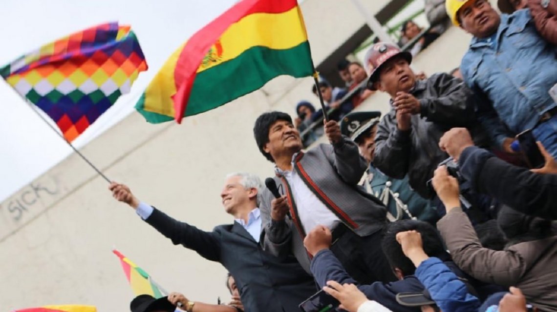 2348797202.jpg 0037252312.jpg