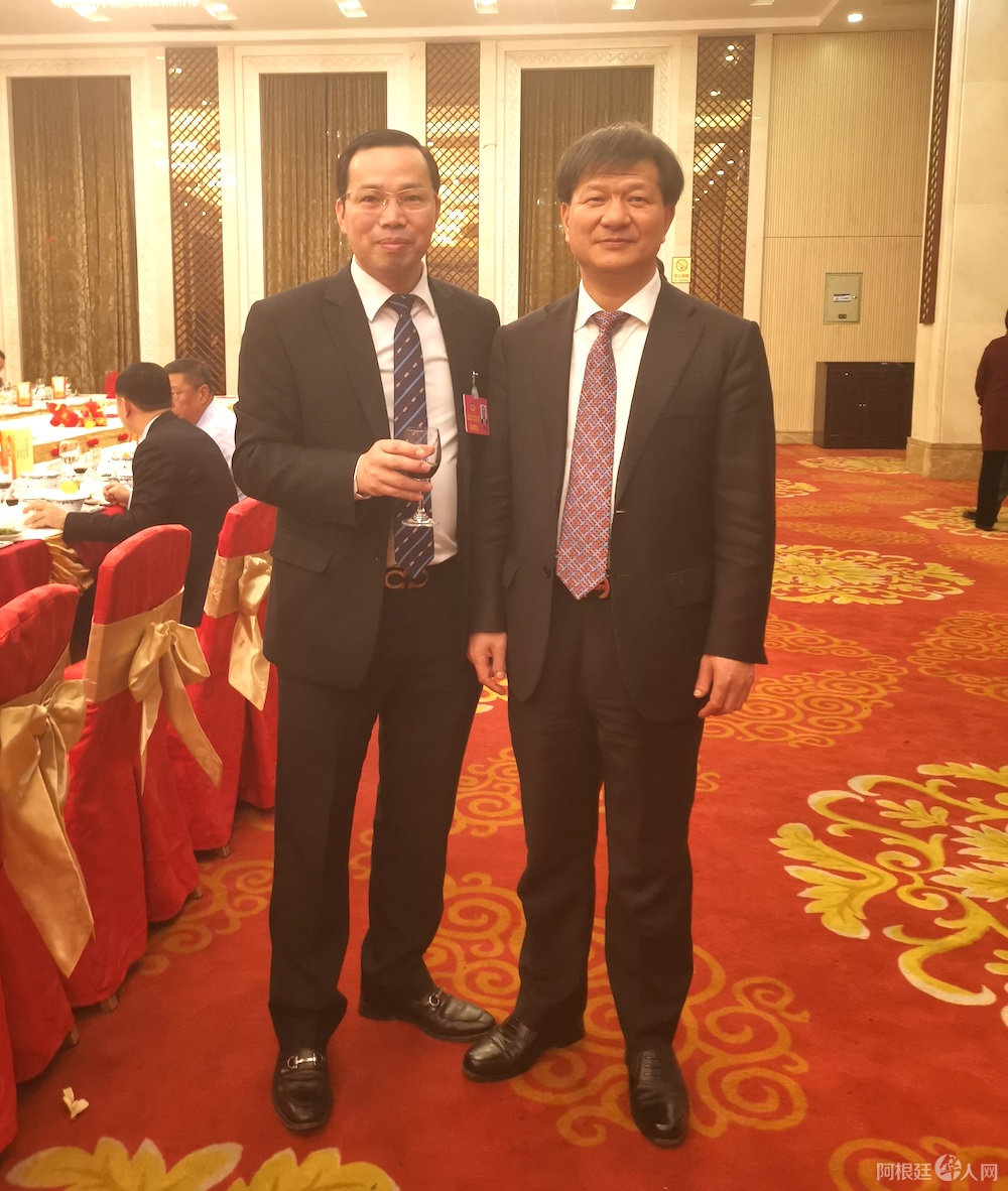 IMG_2898.JPG IMG_2898.JPG