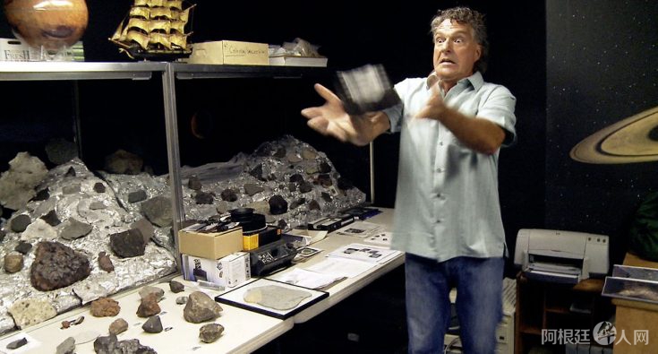 the_color_out_of_space_still-735x395