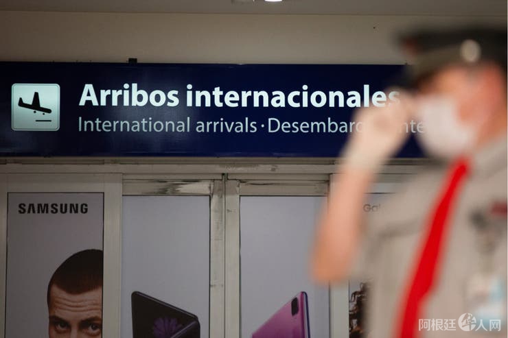 3222296w740 3222296w740