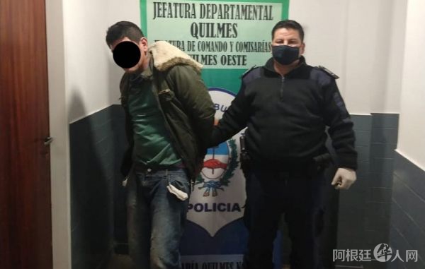 817c90b09bbc319f46785c0495103c33_L 817c90b09bbc319f46785c0495103c33_L