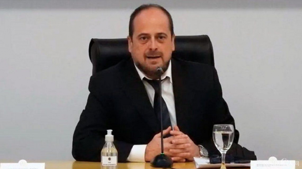 0037825806 0037825806