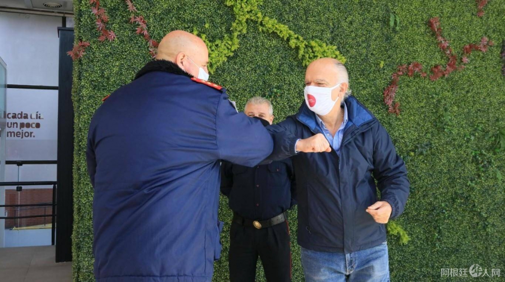 nestor_grindetti_1_prensa nestor_grindetti_1_prensa