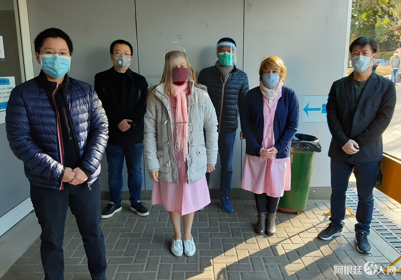 中阿携手抗疫旅阿侨胞施爱布市妇幼医院 中阿携手抗疫旅阿侨胞施爱布市妇幼医院