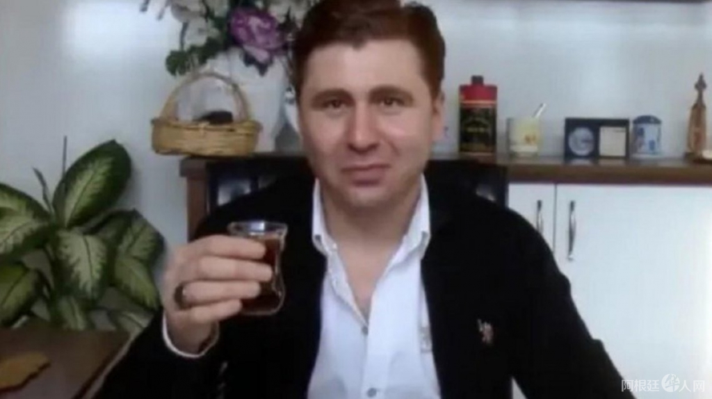 intento-matar-su-jefe-saliva-covid