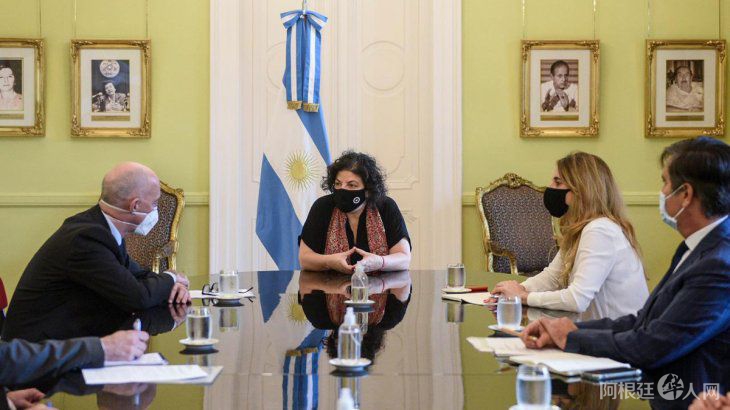 vizzotti-embajador-reino-unidojpg vizzotti-embajador-reino-unidojpg